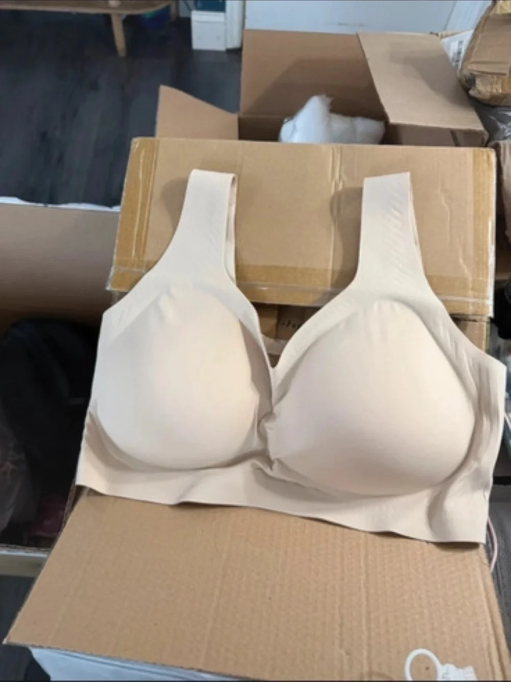 Seamless Nude Comfort Bra - Smooth Wireless Support. Size 3XL